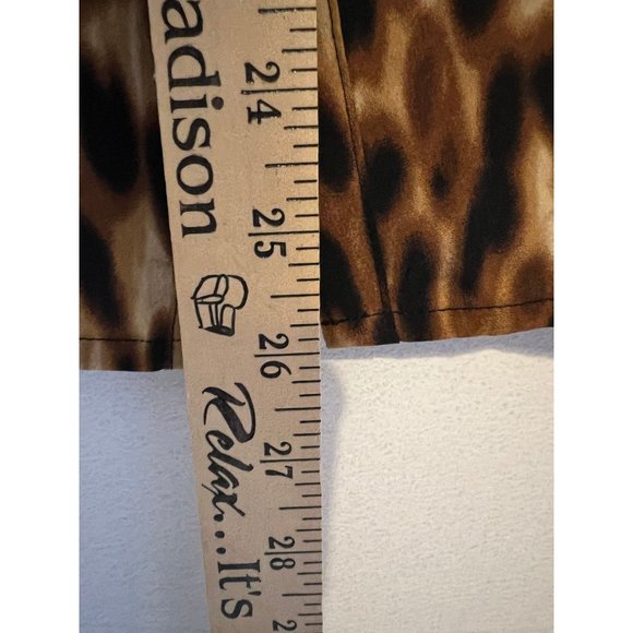 Anne Klein Blouse Womens Medium Leopard Print Roll Tab Sleeves Career Relaxed - Picture 6 of 13